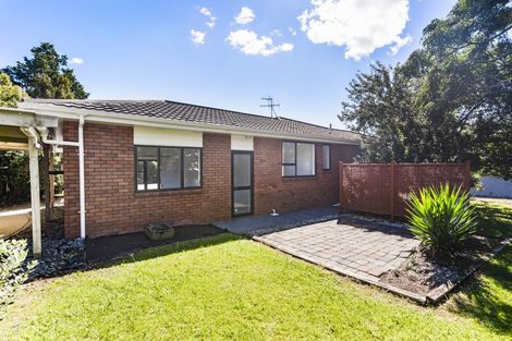 Photo of property in 183b Walter Strevens Drive, Conifer Grove, Takanini, 2112