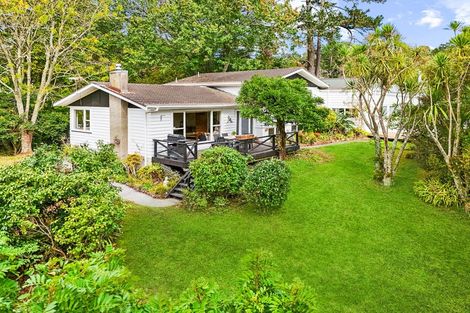 Photo of property in 2 Kay Road, Swanson, Auckland, 0614