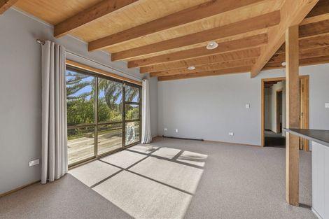 Photo of property in 380 Paremoremo Road, Paremoremo, Auckland, 0632