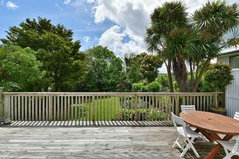 Photo of property in 12 Foster Crescent, Snells Beach, 0920