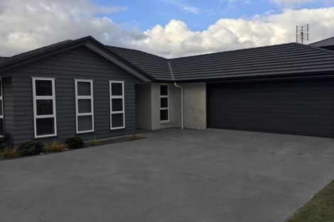 Photo of property in 5 Madeleine Place, Omokoroa, 3114