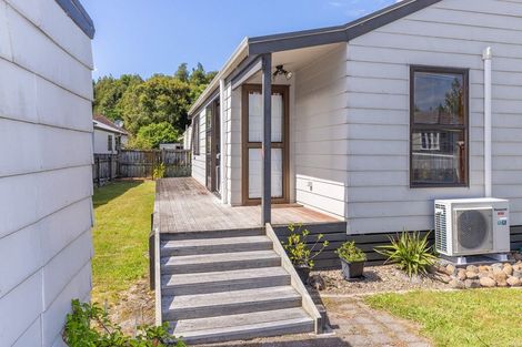 Photo of property in 54b Claude Street, Fairfield, Hamilton, 3214