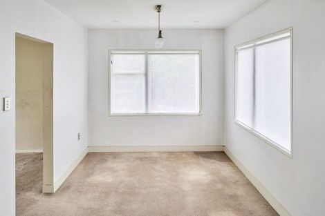 Photo of property in 5 Puriri Street, Wainuiomata, Lower Hutt, 5014