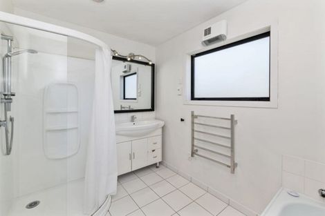 Photo of property in 114a East Belt, Lincoln, 7608