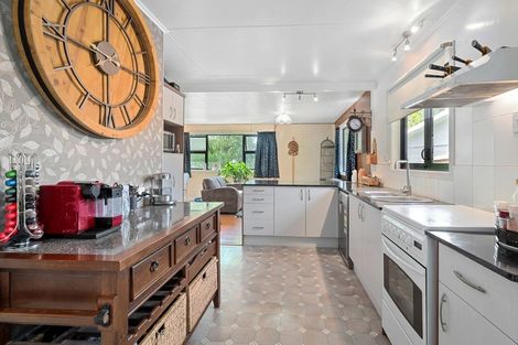 Photo of property in 72 Aotea Crescent, Tokoroa, 3420