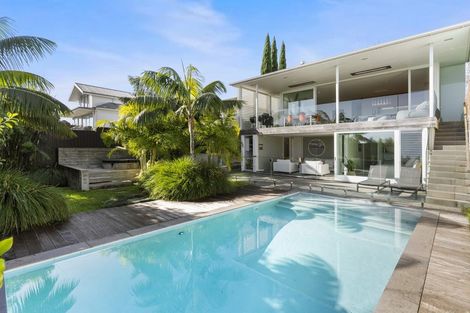 Photo of property in 22 Nottingham Street, Westmere, Auckland, 1022
