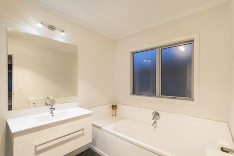 Photo of property in 6 Cardiff Street, Highbury, Palmerston North, 4412