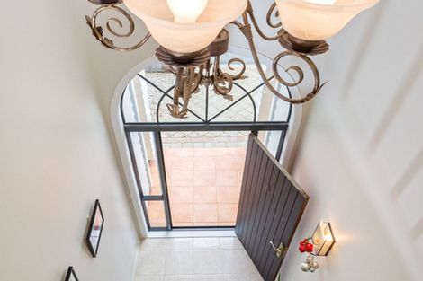 Photo of property in 151a Bucklands Beach Road, Bucklands Beach, Auckland, 2012