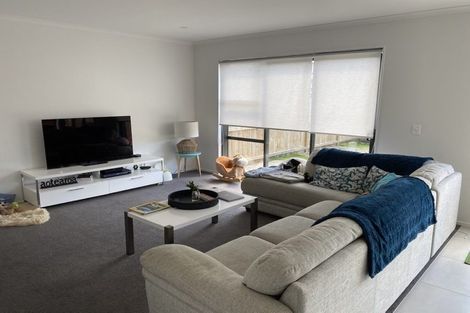Photo of property in 26 Vincent Mcgrath Crescent, Swanson, Auckland, 0614