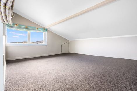 Photo of property in 12 Langwell Place, Papakowhai, Porirua, 5024