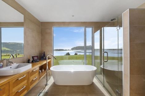 Photo of property in 4 Manse Road, Evansdale, Waitati, 9085