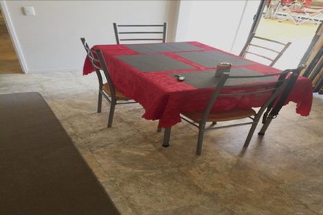 Photo of property in 8 Mirabell Place, Golflands, Auckland, 2013