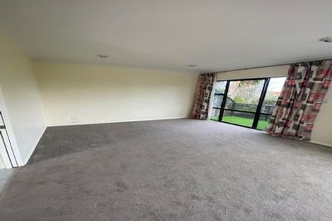 Photo of property in 1/94 Jutland Road, Hauraki, Auckland, 0622
