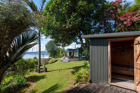 Photo of property in 84 Spencer Road, Lake Tarawera, Rotorua, 3076
