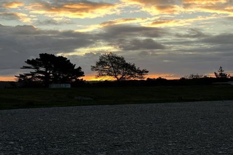 Photo of property in 12 Reg Cox Drive, Blue Spur, Hokitika, 7882