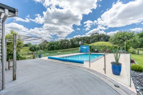 Photo of property in 220 Howden Road, Temple View, Hamilton, 3289