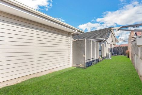 Photo of property in 21 Tarapiroe Avenue, Takanini, 2112