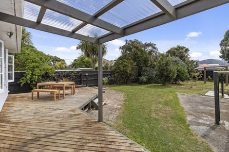 Photo of property in 77a Riverside Drive, Waiwhetu, Lower Hutt, 5010