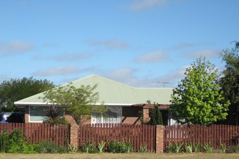 Photo of property in 1/296 Pages Road, Wainoni, Christchurch, 8061