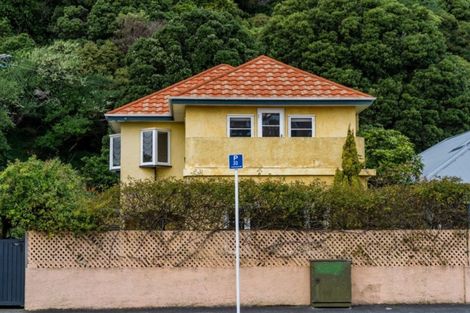 Photo of property in 147 Muritai Road, Eastbourne, Lower Hutt, 5013