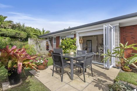 Photo of property in 3/30 Hattaway Avenue, Bucklands Beach, Auckland, 2012