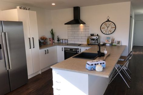 Photo of property in 32 Oxford Street, Whakapirau, Maungaturoto, 0583