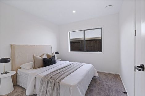 Photo of property in 22 Oneone Street, Cambridge, 3493