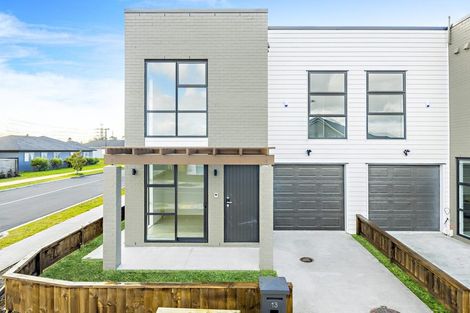 Photo of property in 13 Gum Spear Road, Takanini, 2112