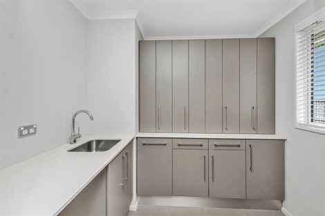 Photo of property in 27 Tui Street, Fendalton, Christchurch, 8041