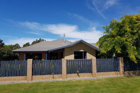 Photo of property in 4 Wellington Street, Ashley, Rangiora, 7477