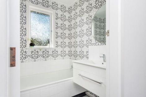 Photo of property in 37 Garden Heights Avenue, Glenview, Hamilton, 3206