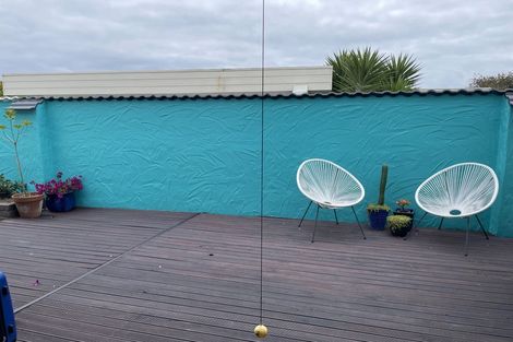 Photo of property in 1 Lantana Avenue, Bell Block, New Plymouth, 4312