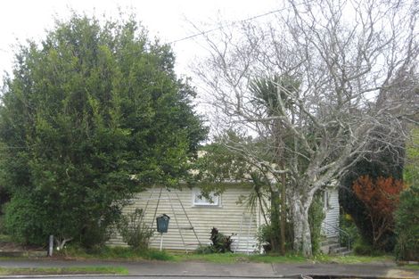 Photo of property in 11 Wheeler Place, Upper Vogeltown, New Plymouth, 4310