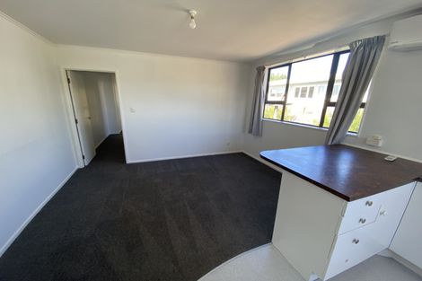 Photo of property in 40 West Coast Road, Glen Eden, Auckland, 0602