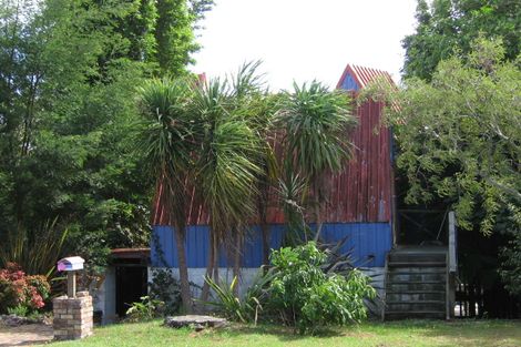 Photo of property in 77 Aeroview Drive, Beach Haven, Auckland, 0626