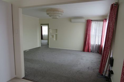 Photo of property in 4 Carbery Place, Manurewa, Auckland, 2102