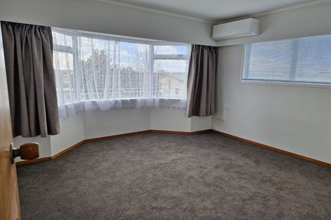Photo of property in 2 Alexander Avenue, Torbay, Auckland, 0630