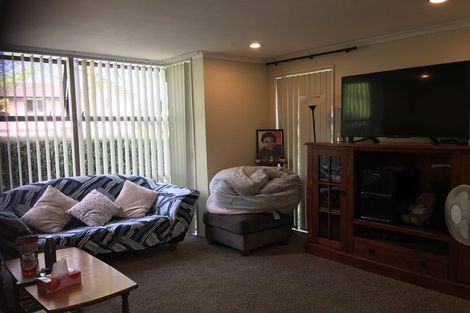 Photo of property in 71 Bruce Pulman Drive, Takanini, 2112