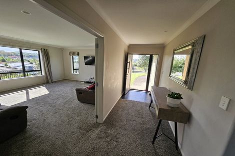 Photo of property in 14 Caldera Crescent, Pyes Pa, Tauranga, 3112