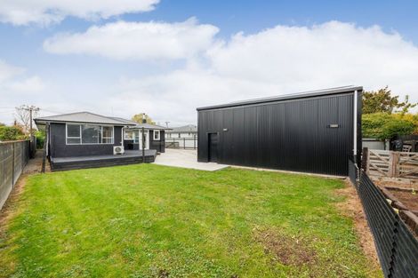 Photo of property in 11 Kettle Avenue, Awapuni, Palmerston North, 4412