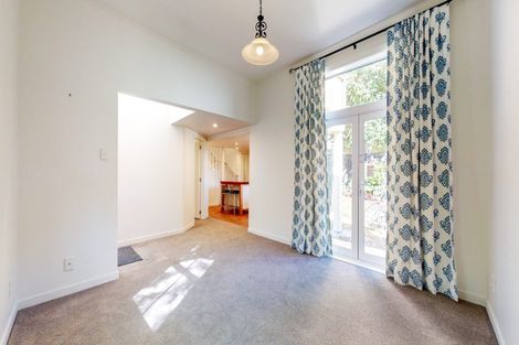 Photo of property in 204 Sydney Street West, Thorndon, Wellington, 6011