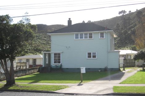 Photo of property in 53 Fleet Street, Naenae, Lower Hutt, 5011
