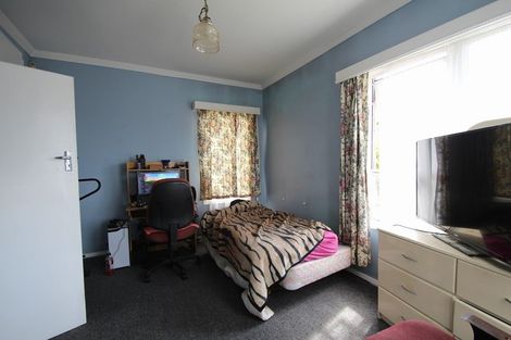 Photo of property in 21 Miranda Street, Stratford, 4332