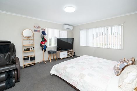 Photo of property in 19 Ben Lomond Place, Nawton, Hamilton, 3200
