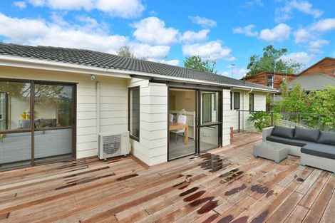 Photo of property in 73 Arran Road, Browns Bay, Auckland, 0630
