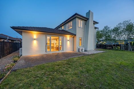 Photo of property in 8 Baverstock Road, Flat Bush, Auckland, 2016