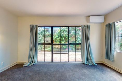 Photo of property in 16g Hobson Street, Thorndon, Wellington, 6011