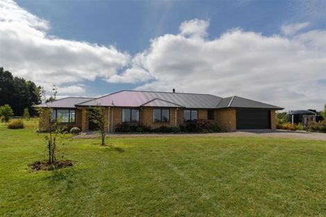 Photo of property in 72 Davis Road, Cust, Rangiora, 7471