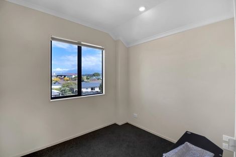 Photo of property in 81a Oranga Street, Westown, New Plymouth, 4310
