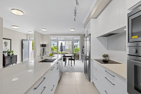 Photo of property in 130 Landmark Terrace, Orewa, 0931